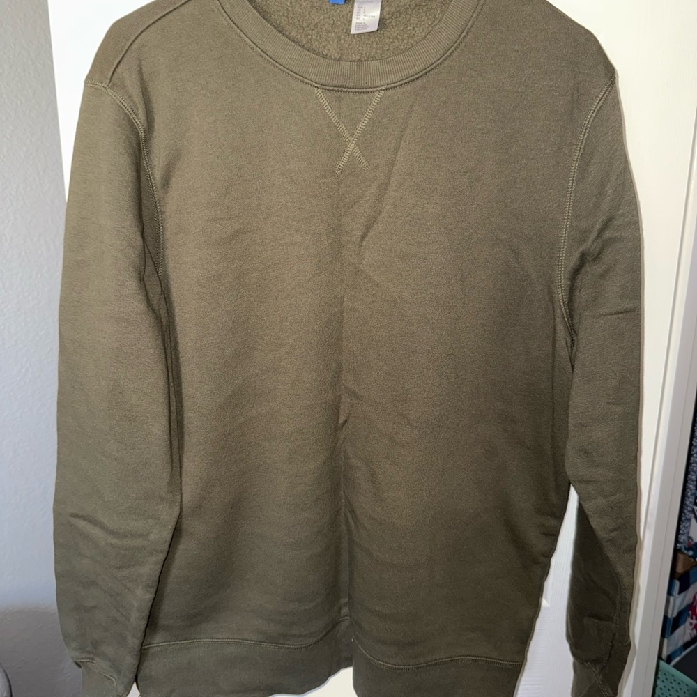 Men’s H&M Olive Green Crewneck Sweatshirt